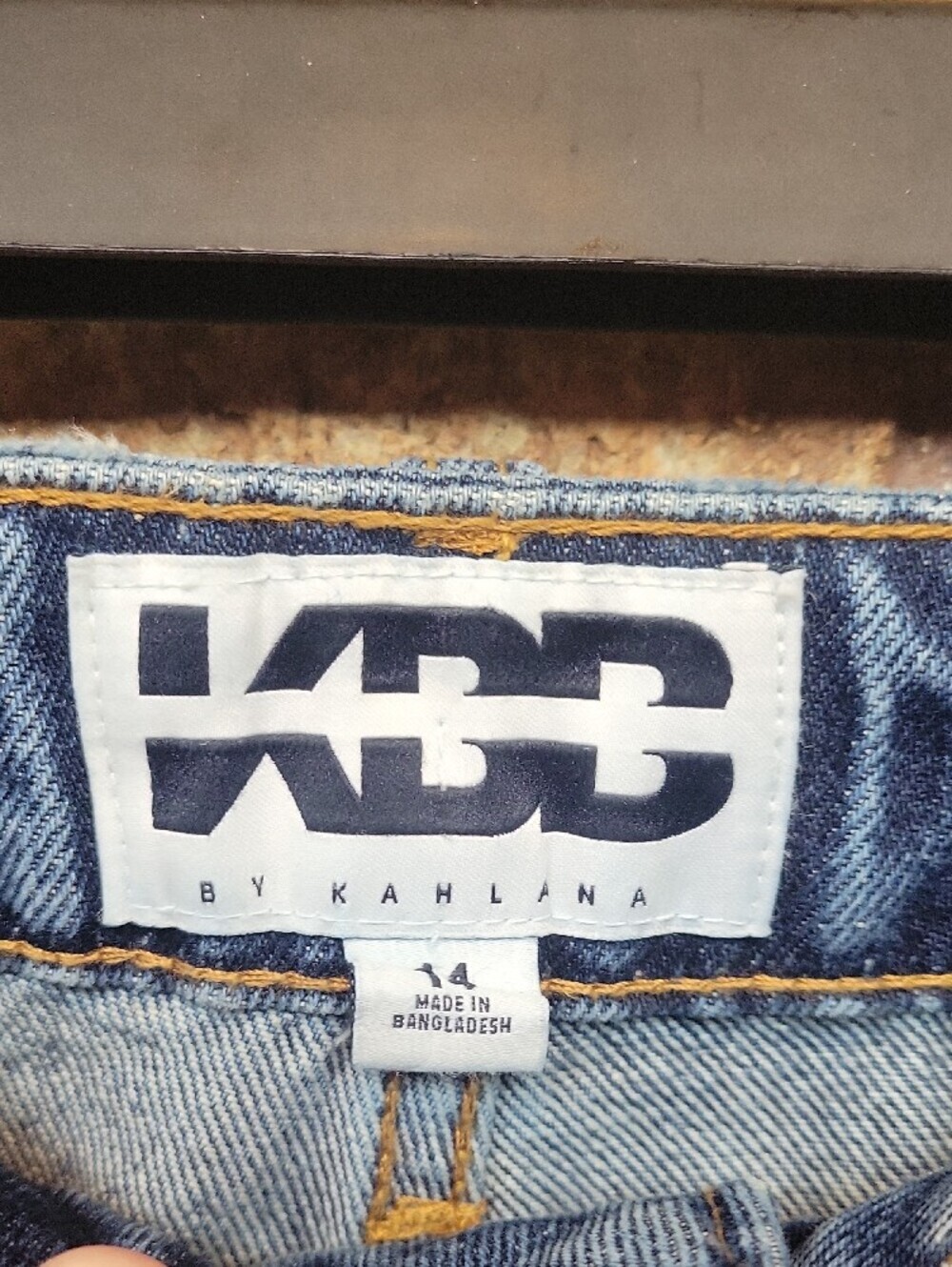 KBB by Kahlana High Rise Straight-Leg Two Tone Denim Cotton Jeans Size 14 NWT - Picture 2 of 13
